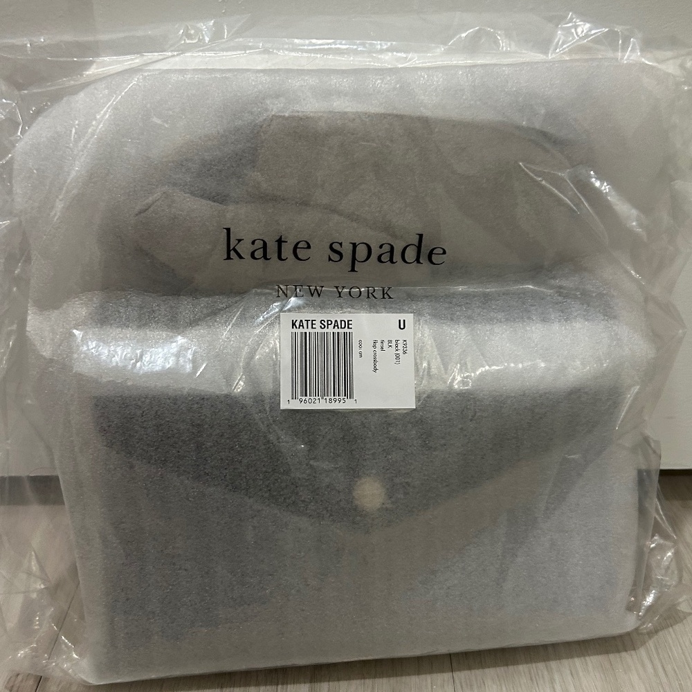 Kate Spade (NWT) Tinsel Flap Crossbody in Black Glitter - Picture 4 of 6